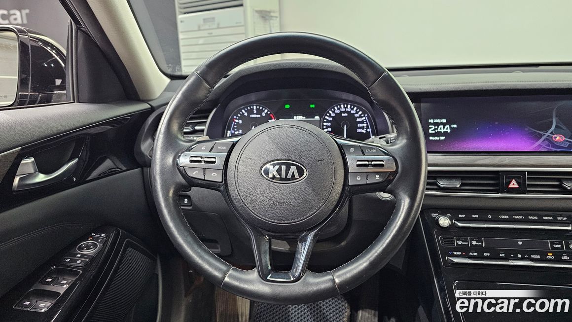 Kia K7 2021