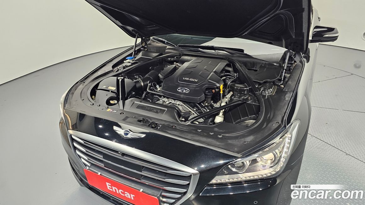 Hyundai Genesis 2016