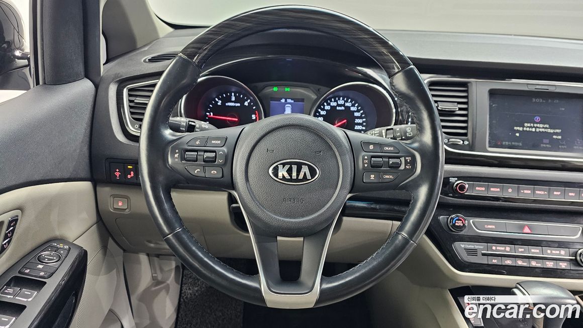 Kia Canival 2019