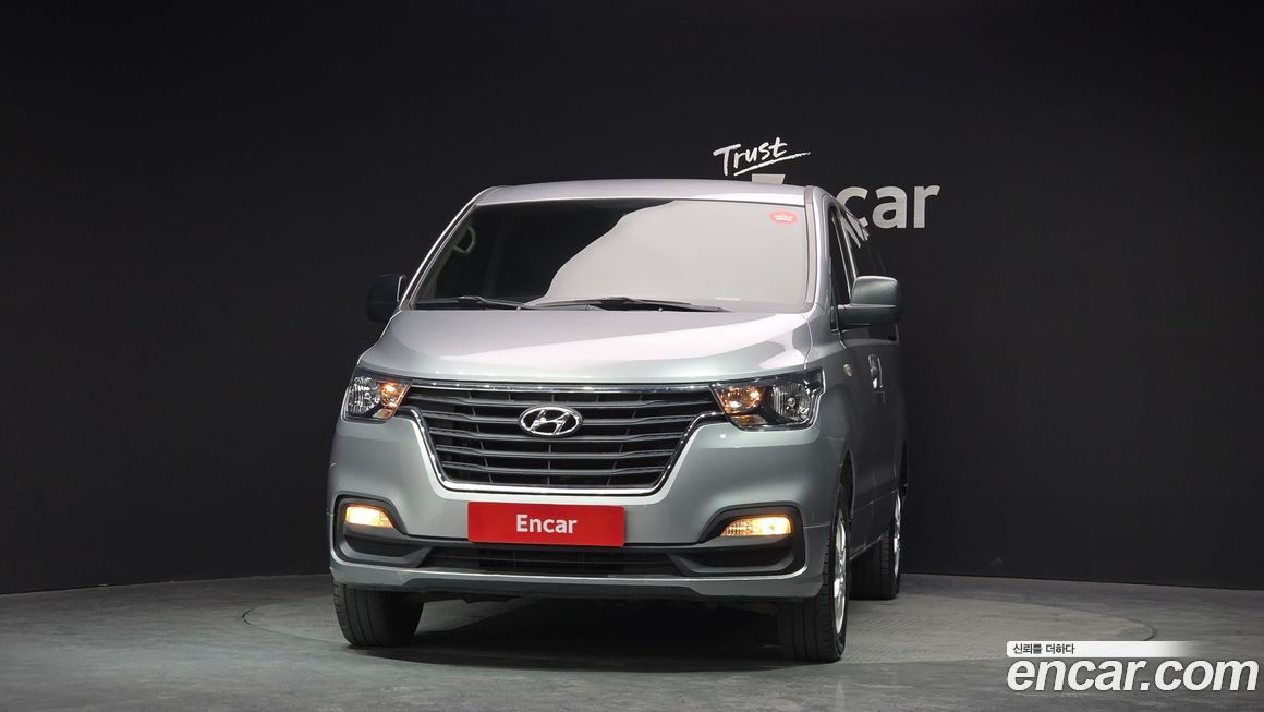 Hyundai Starex 2020