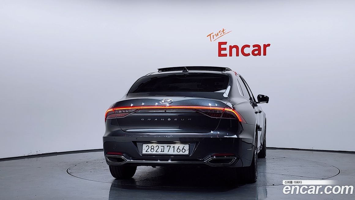 Hyundai Grandeur 2020