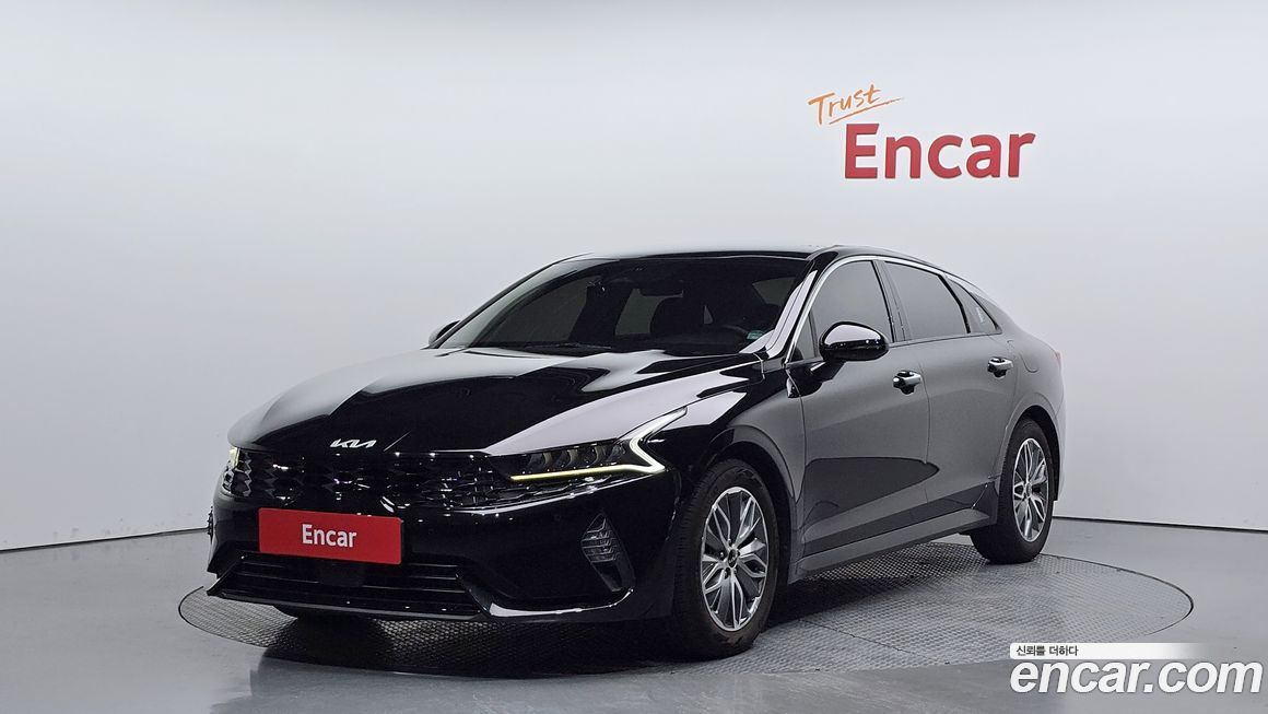 Kia K5 2023