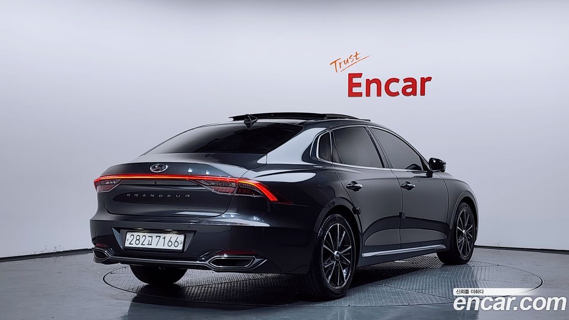 Hyundai Grandeur 2020