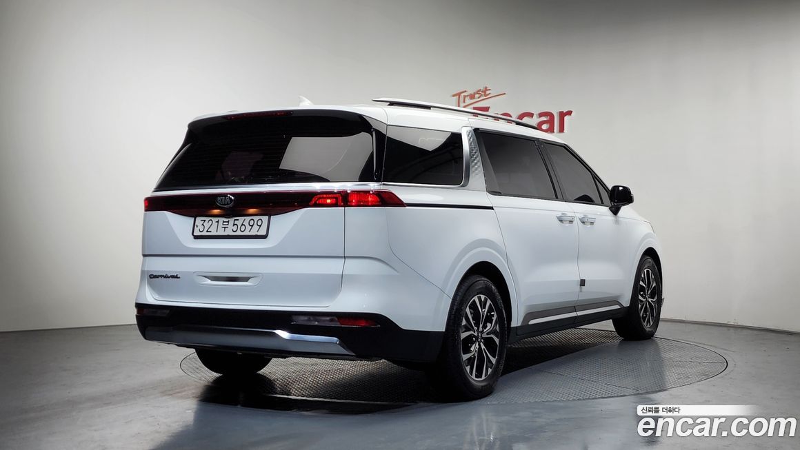 Kia Canival 2021