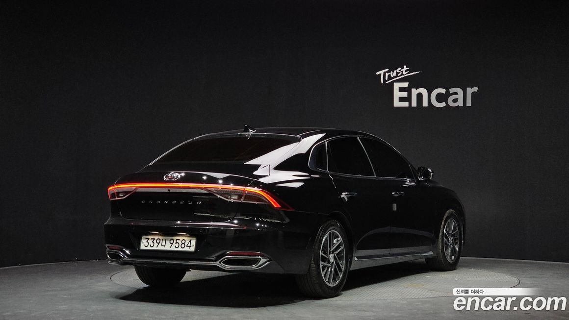 Hyundai Grandeur 2020