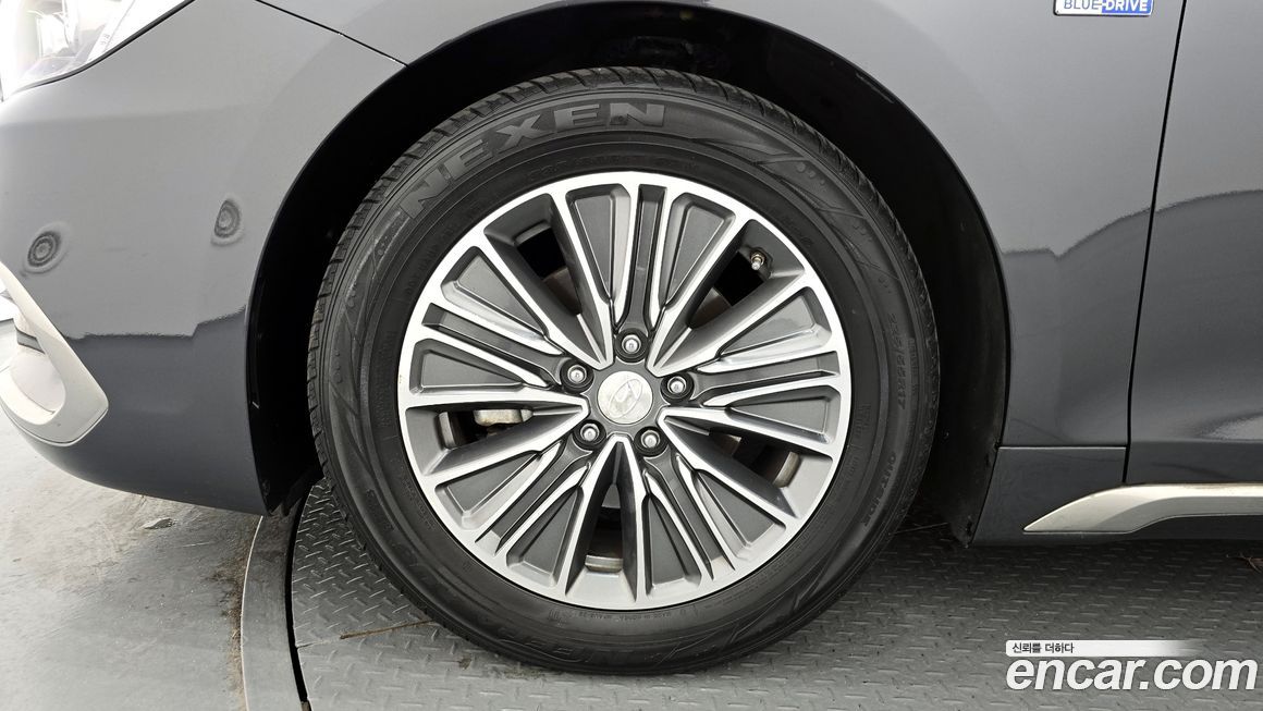 Hyundai Grandeur 2019