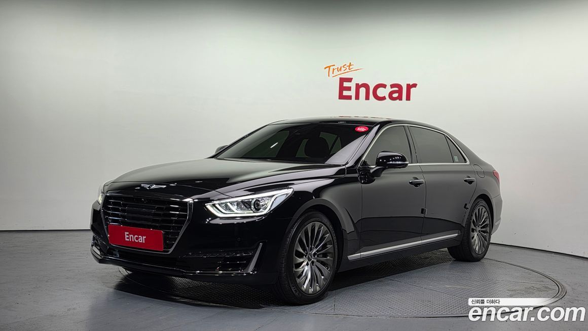 Genesis EQ900 2017