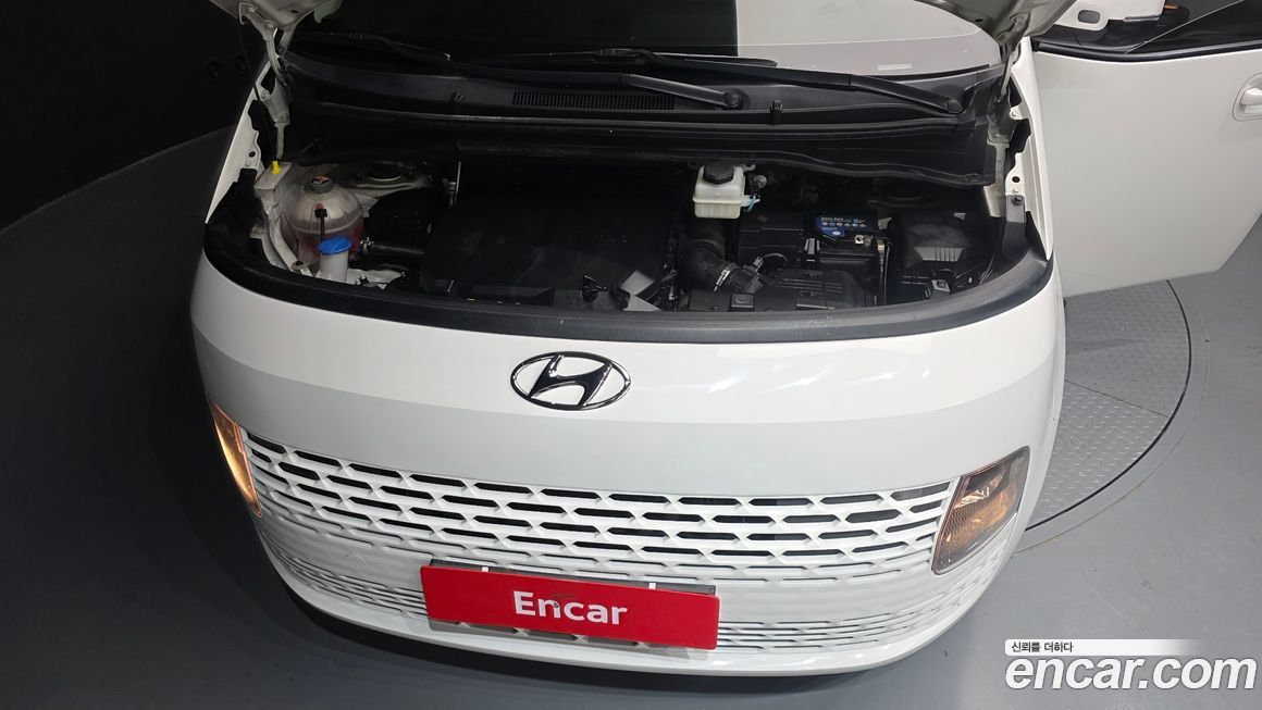 Hyundai Staria 2022