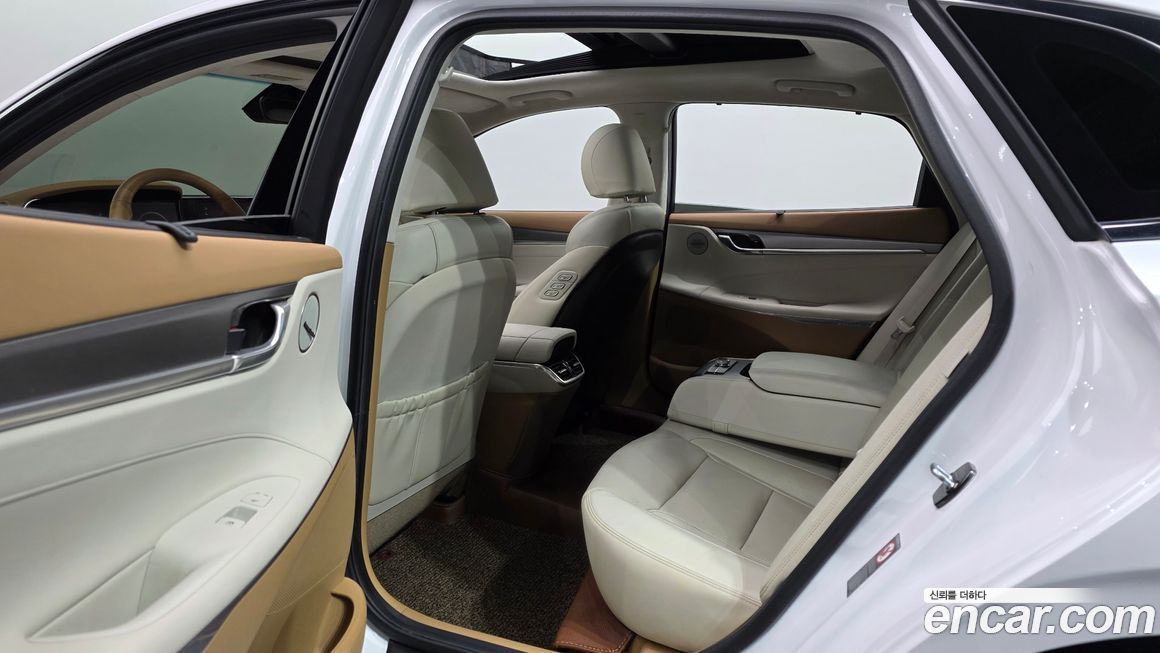 Hyundai Grandeur 2020