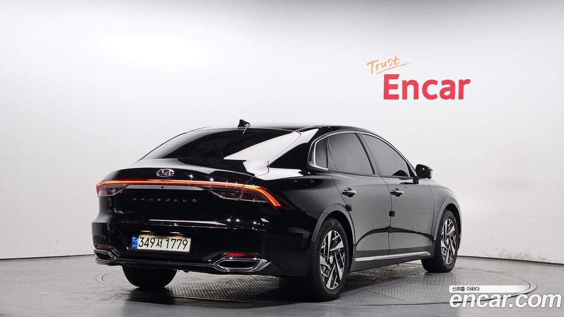 Hyundai Grandeur 2022