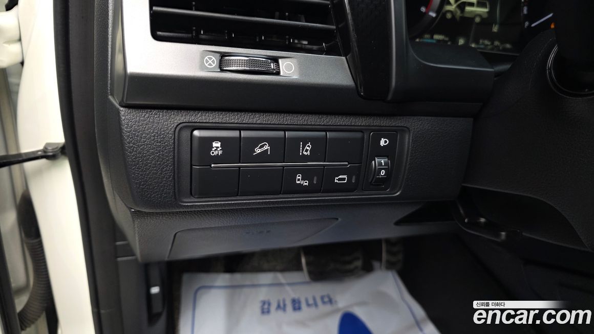 KG_Mobility_Ssangyong Rexton 2021