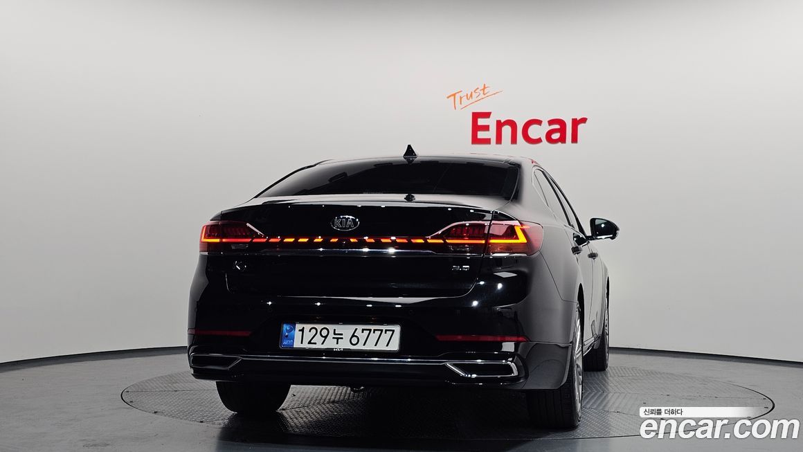 Kia K7 2021