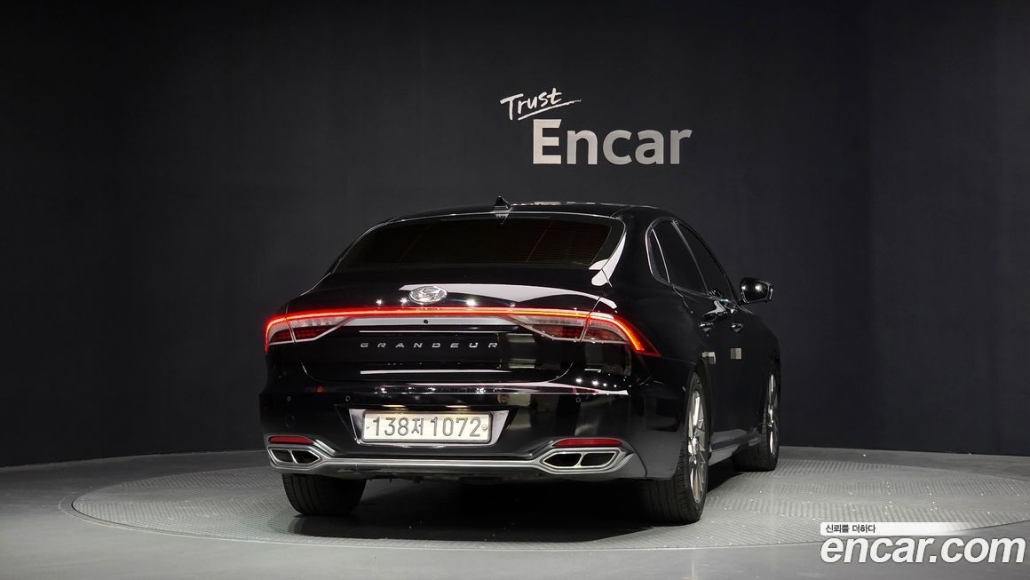 Hyundai Grandeur 2020