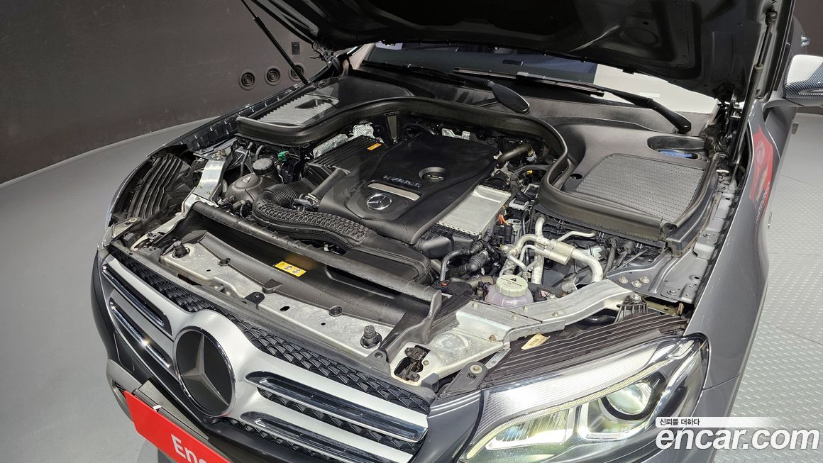 Mercedes-Benz GLC-Class 2019