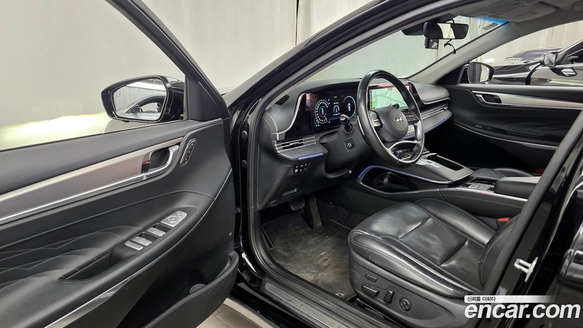 Hyundai Grandeur 2020