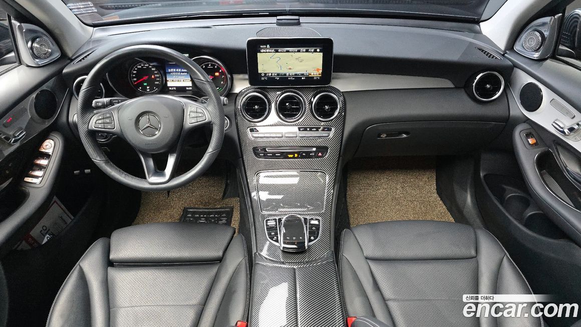 Mercedes-Benz GLC-Class 2019