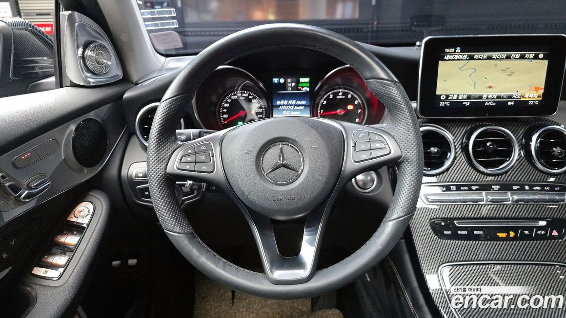 Mercedes-Benz GLC-Class 2019