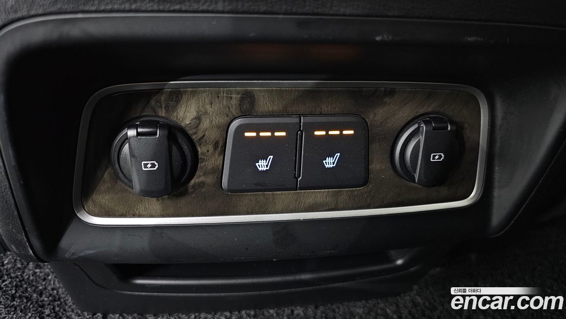 Hyundai Starex 2019
