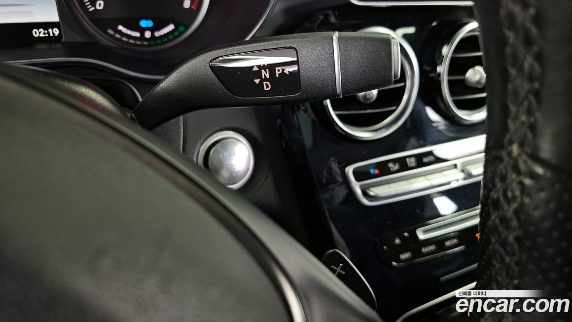 Mercedes-Benz GLC-Class 2019