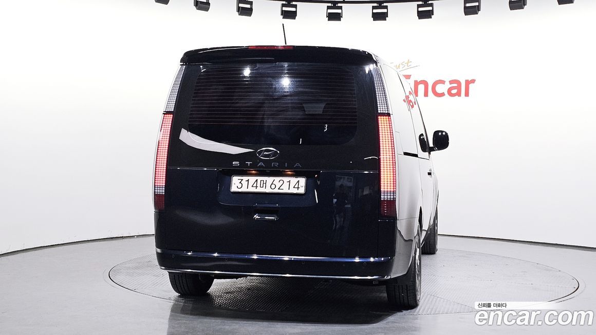 Hyundai Staria 2022
