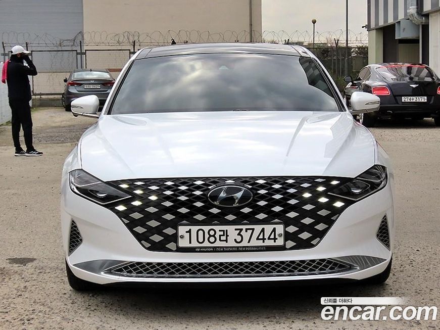 Hyundai Grandeur 2020