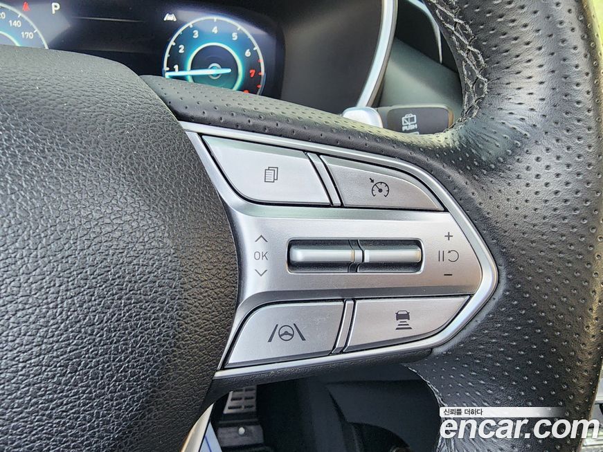 Hyundai Santafe 2022