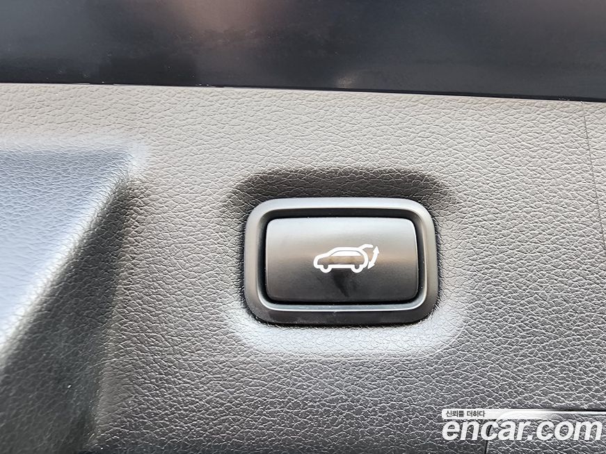 Hyundai Santafe 2022