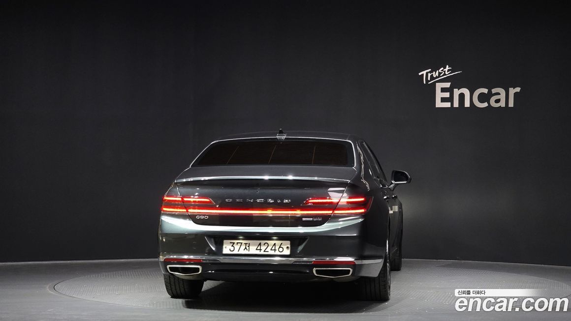 Genesis G90 2019