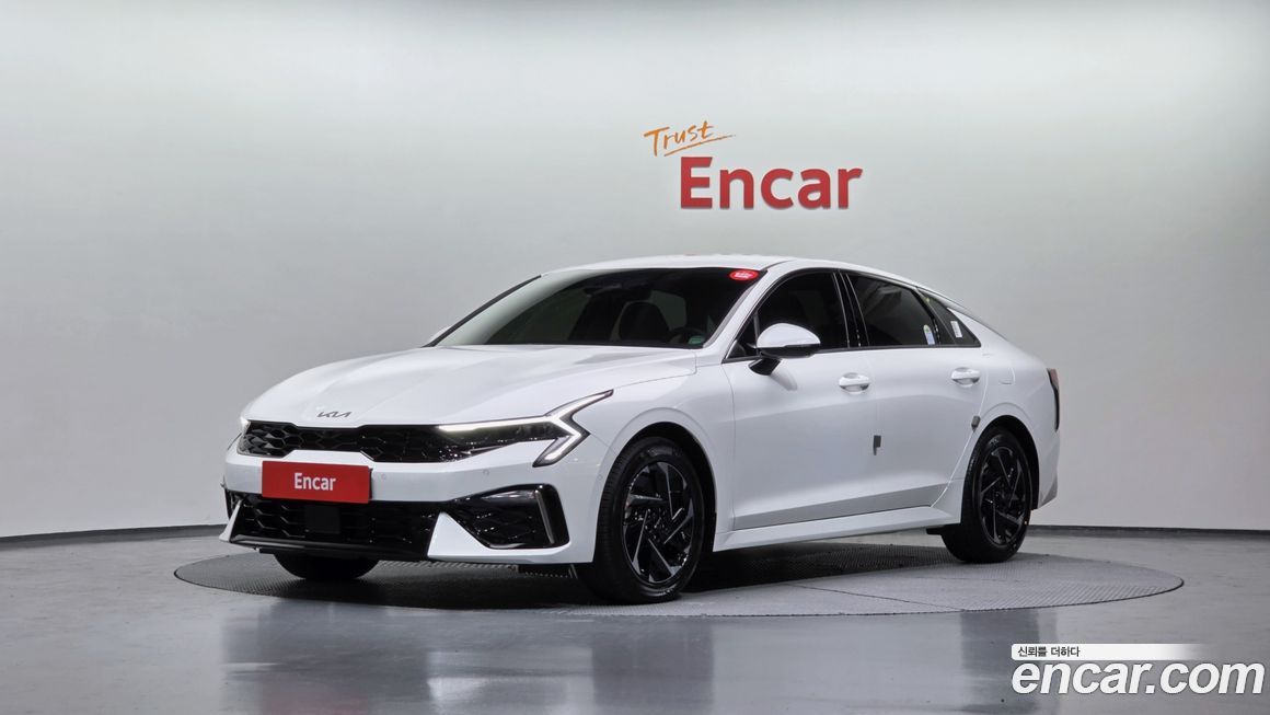 Kia K5 2025