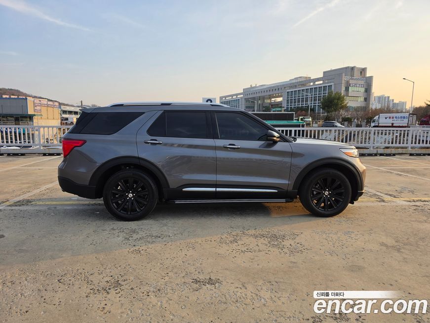 Ford Explorer 2022