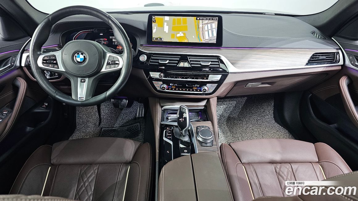 BMW 5-Series 2021