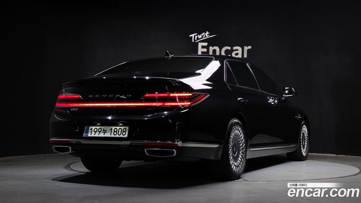 Genesis G90 2021