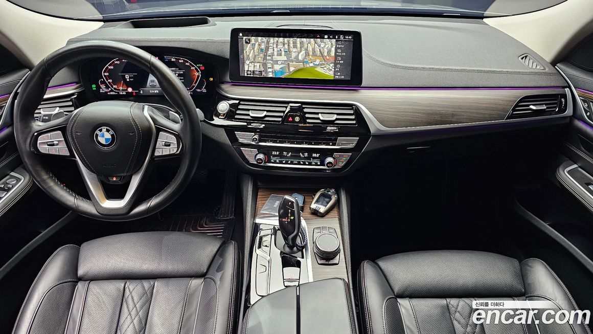 BMW Gran Turismo 2023