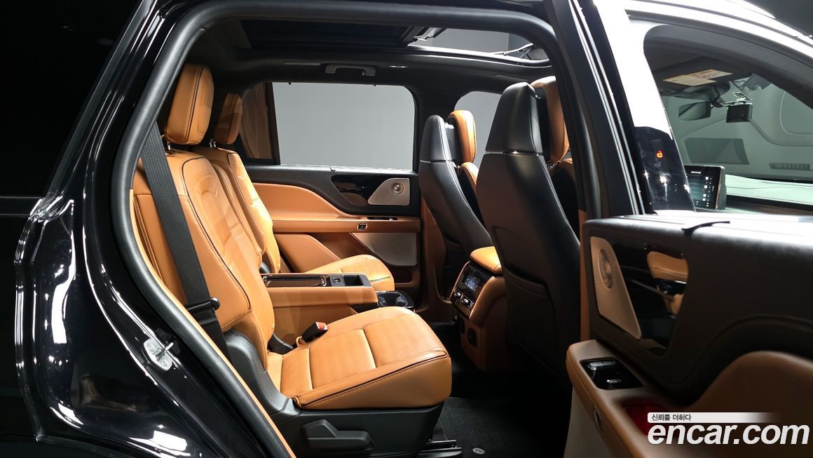 Lincoln Aviator 2023