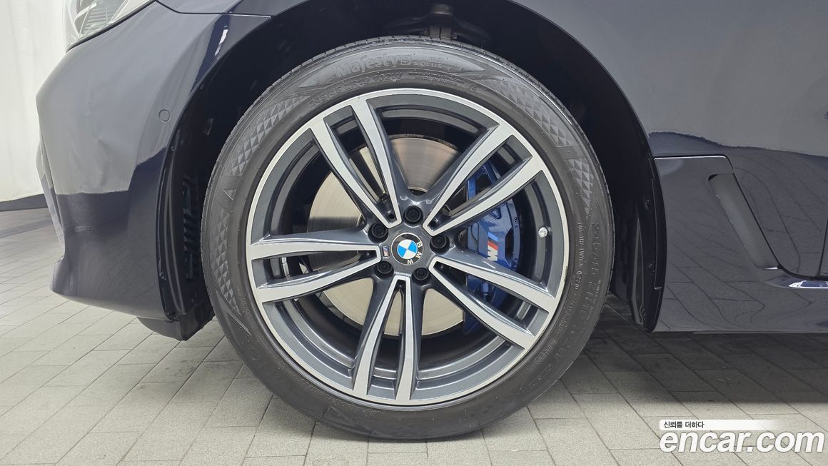 BMW Gran Turismo 2021