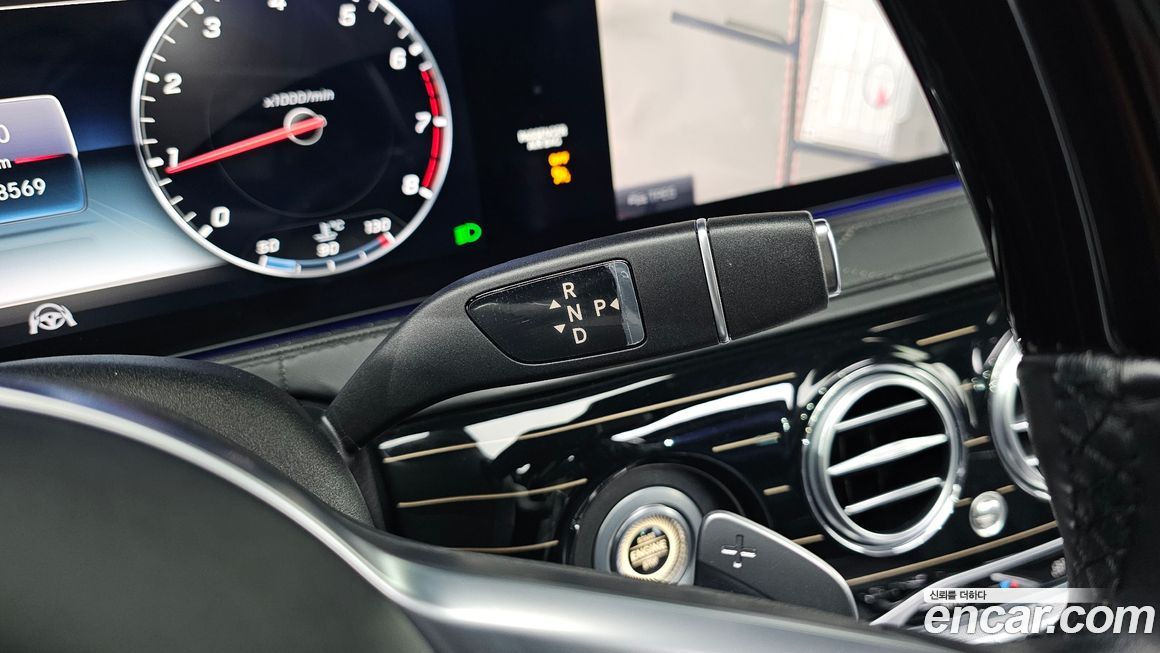 Mercedes-Benz S-Class 2018