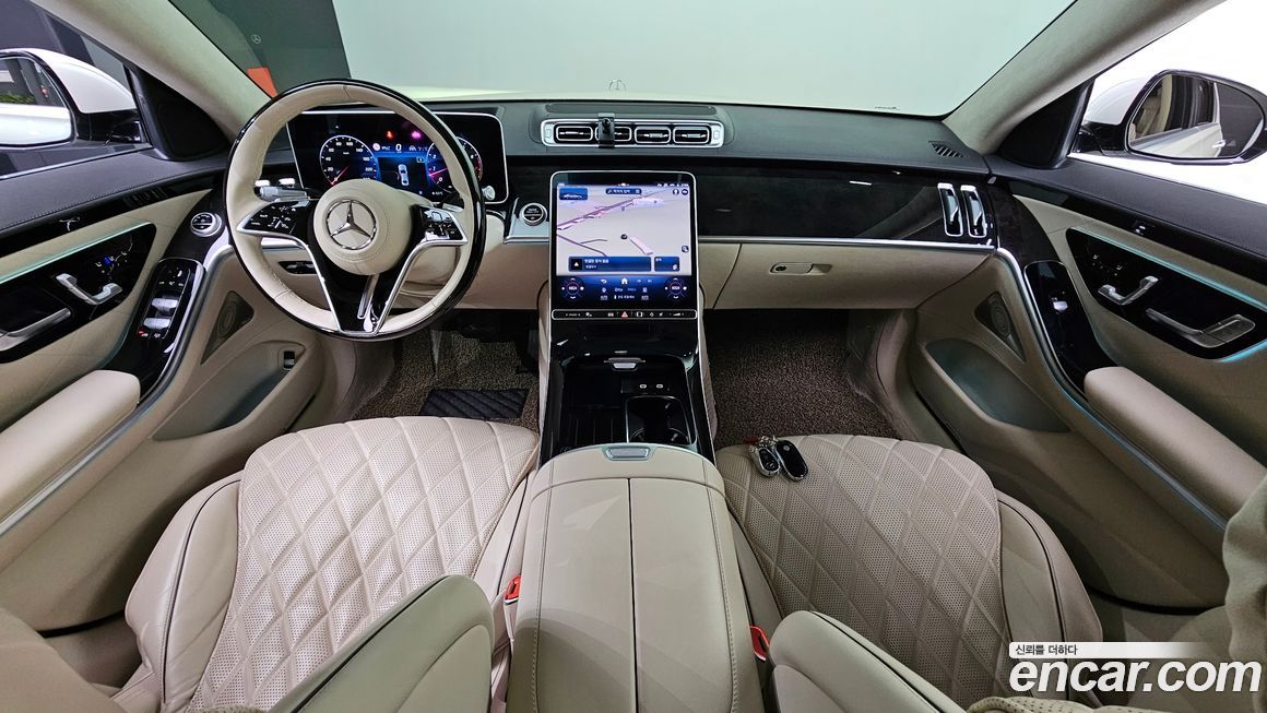 Mercedes-Benz S-Class 2021