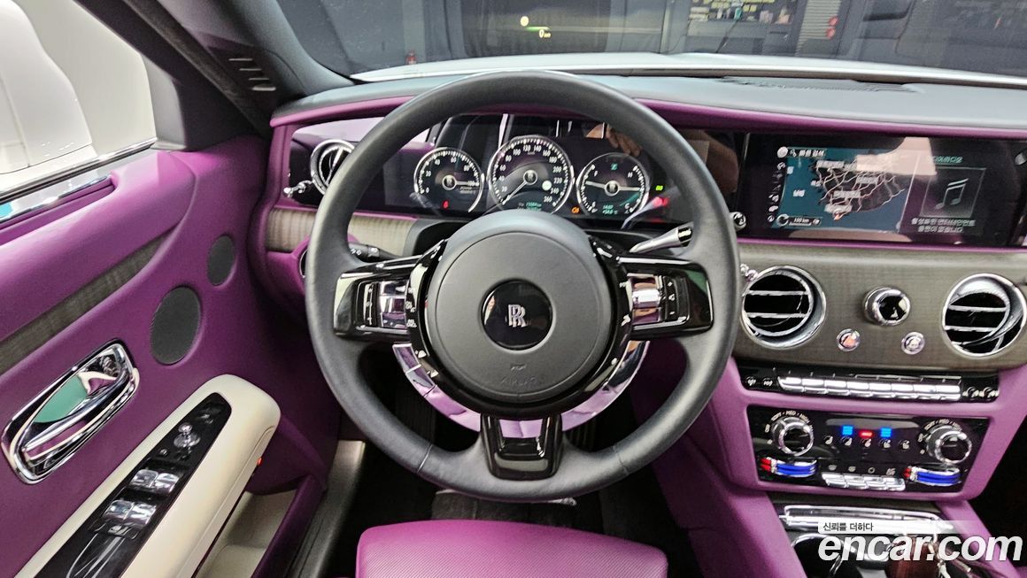 Rolls-Royce Ghost 2023