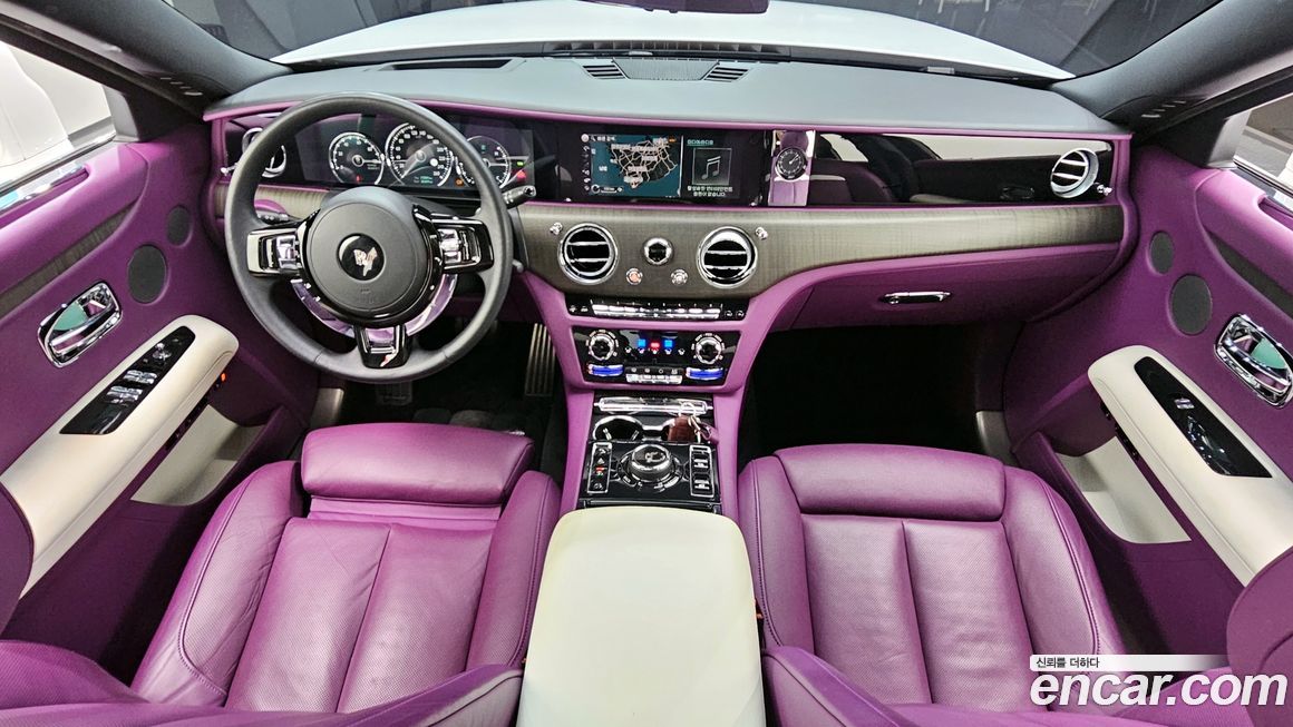 Rolls-Royce Ghost 2023