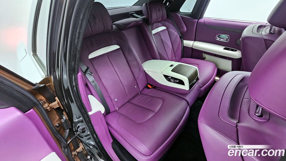 Rolls-Royce Ghost 2023