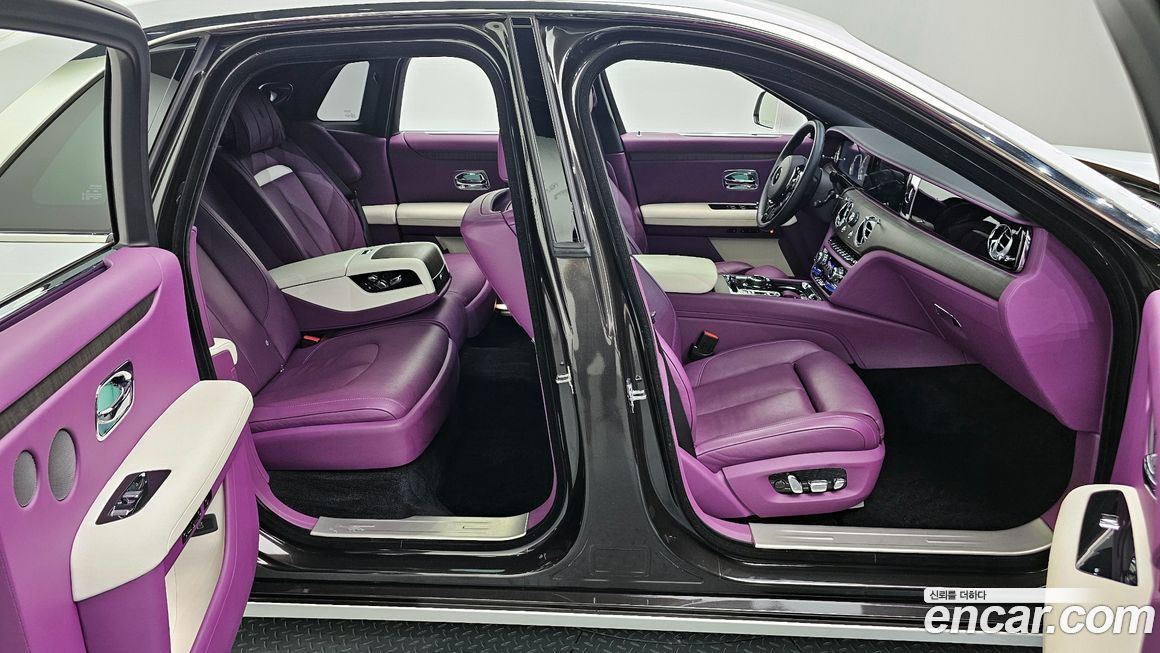 Rolls-Royce Ghost 2023