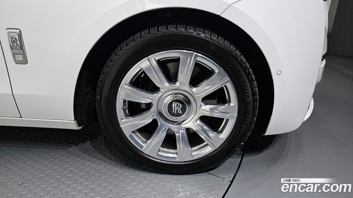 Rolls-Royce Ghost 2023