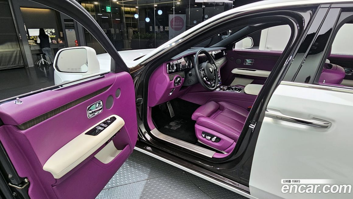 Rolls-Royce Ghost 2023