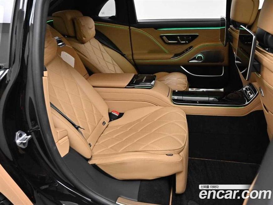 Mercedes-Benz S-Class 2023