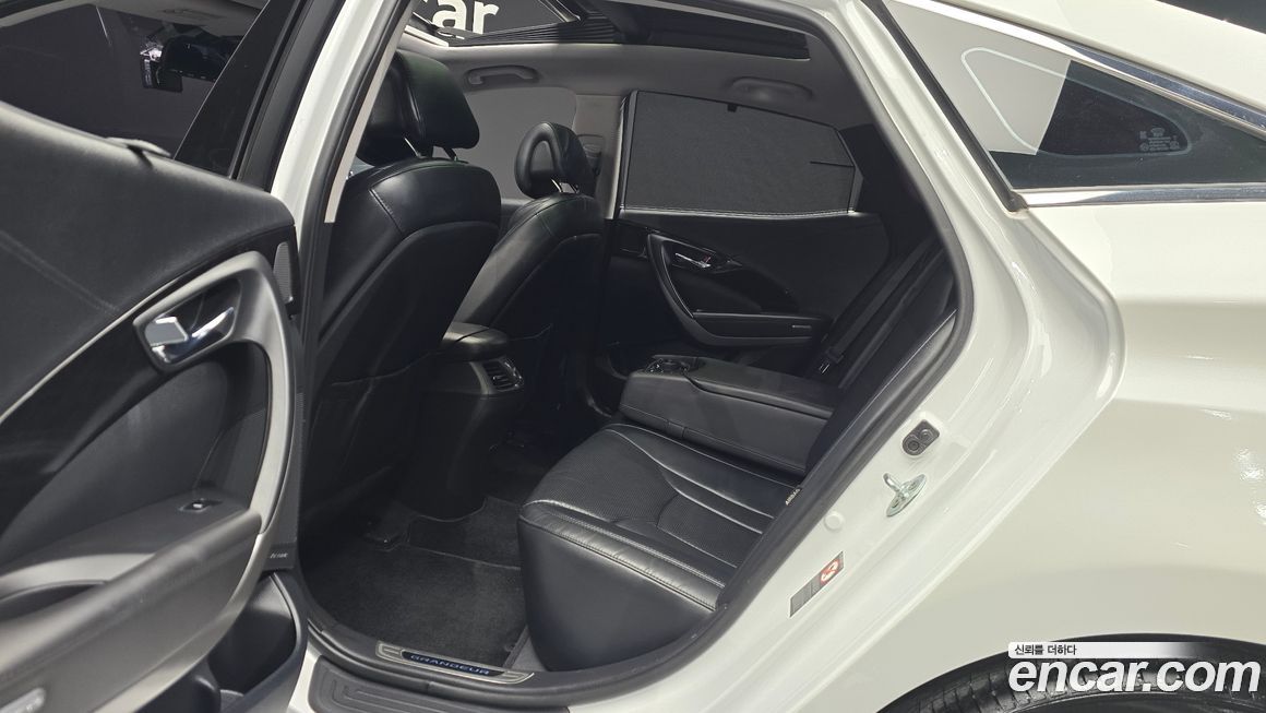 Hyundai Grandeur 2016