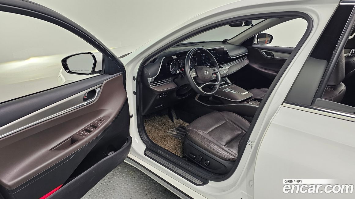 Hyundai Grandeur 2021