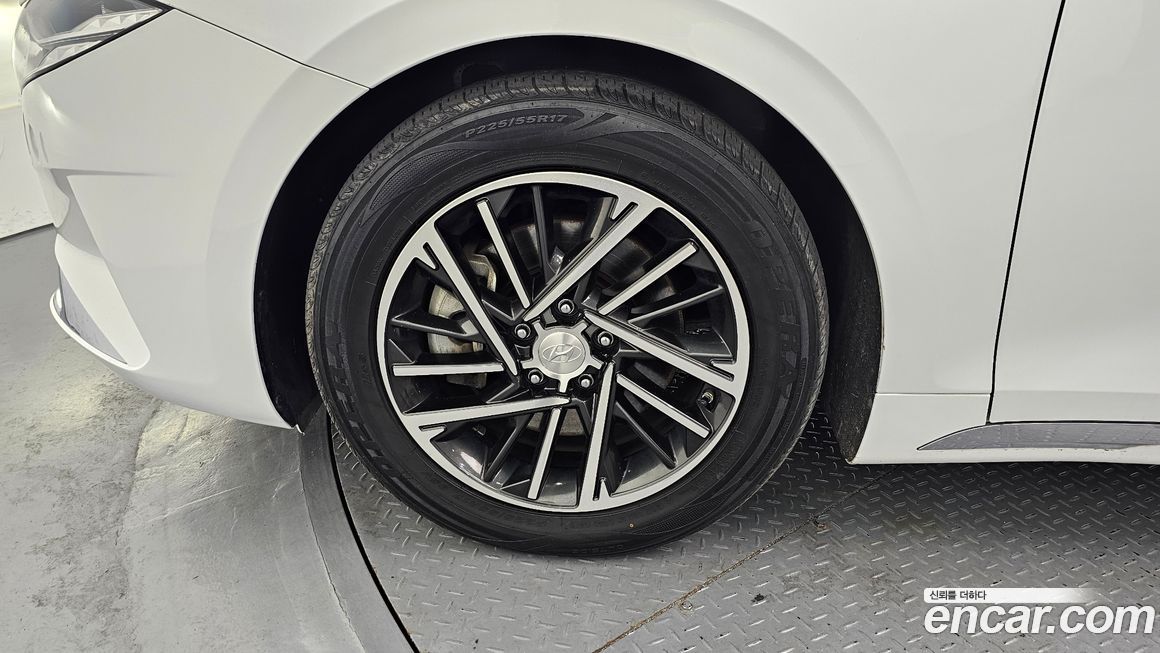 Hyundai Grandeur 2021