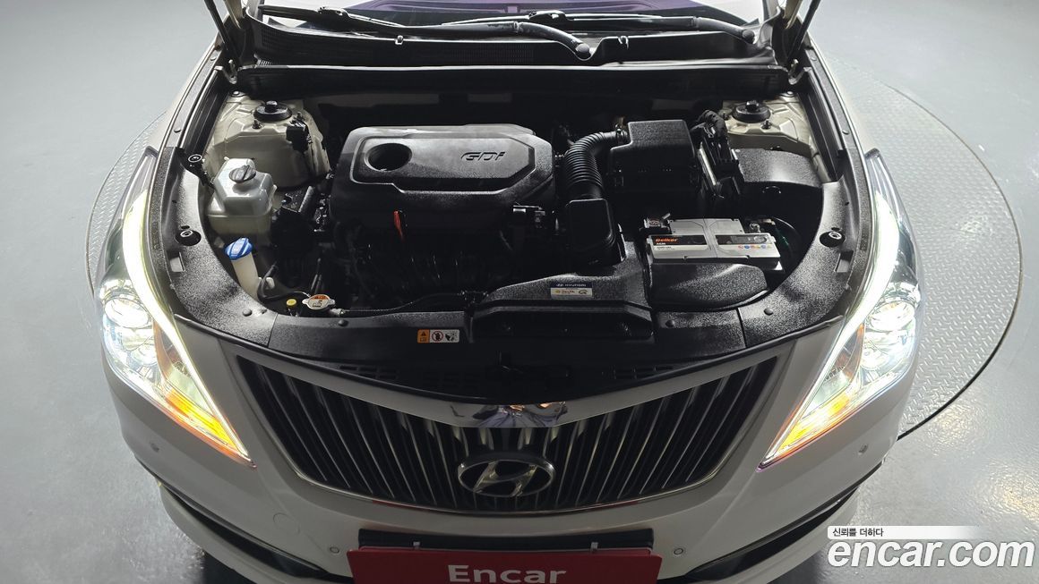 Hyundai Grandeur 2016