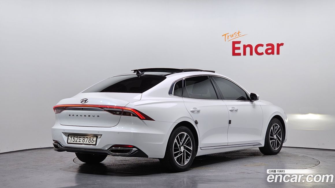 Hyundai Grandeur 2021