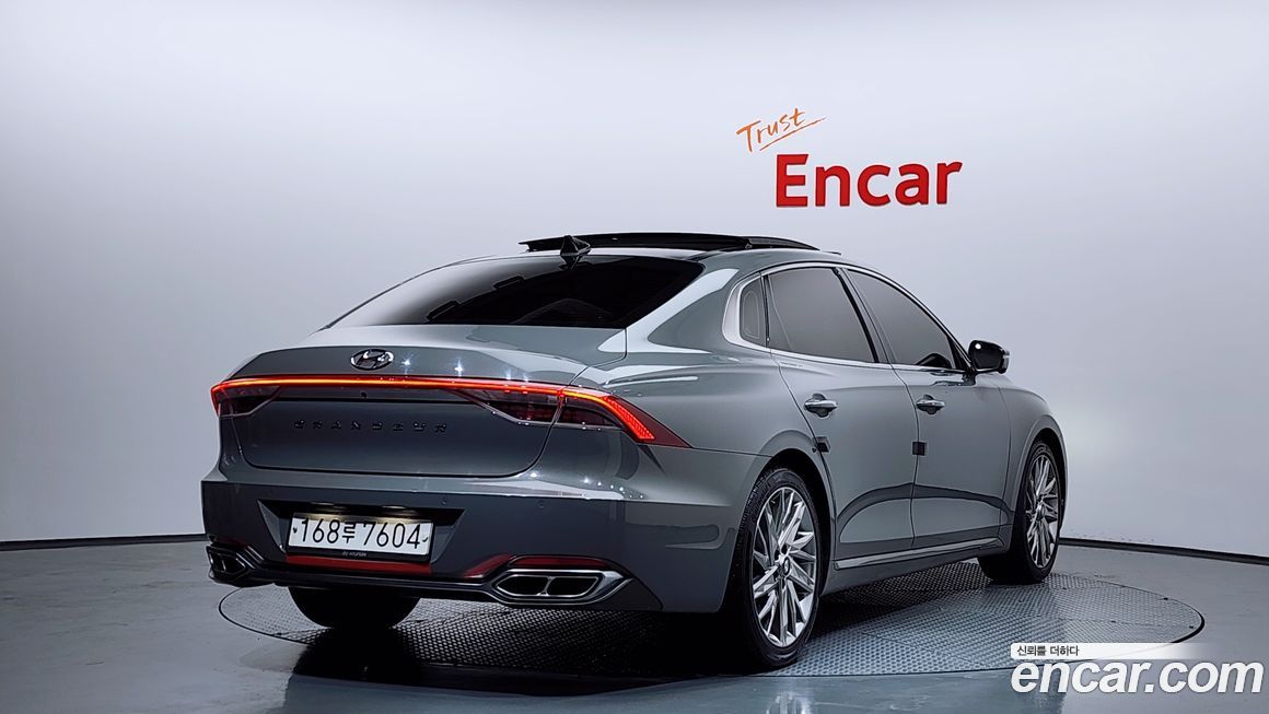 Hyundai Grandeur 2020